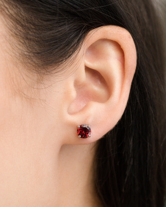Garnet Round Stud Earrings 6 mm in Sterling Silver
