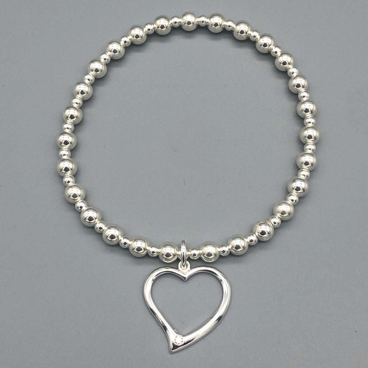 STERLING SILVER 925 BEADED STRETCH STACKING BRACELET FEATHER CHARM BOHO STERLING SILVER 925 BEADED STRETCH STACKING BRACELET FEATHER CHARM BOHO