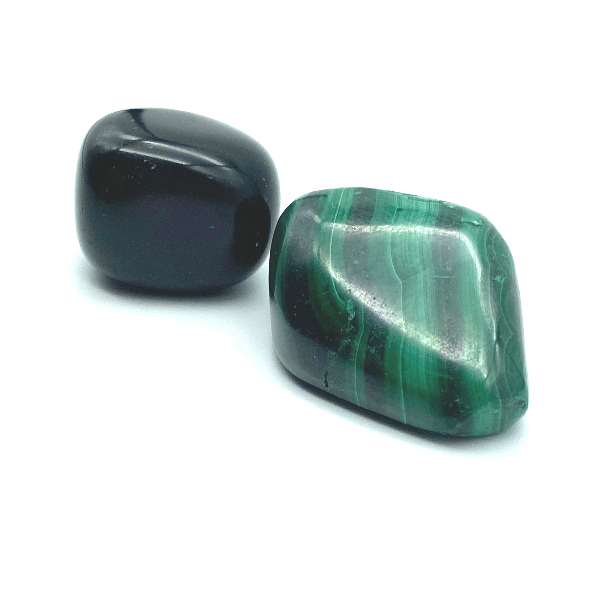 Dark green stone with deals black veins